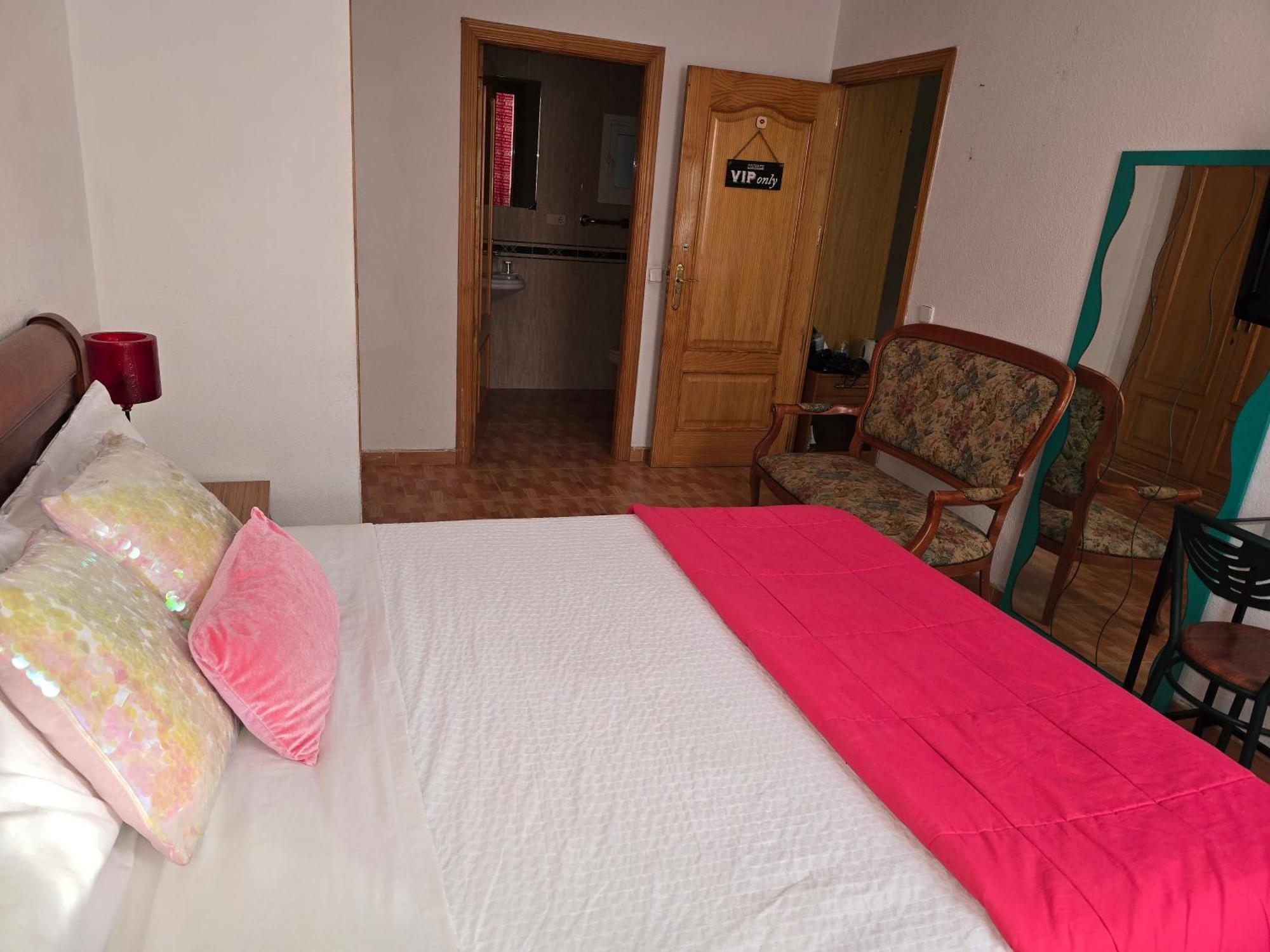 Acogedoras Habitaciones En 마드리드 객실 사진